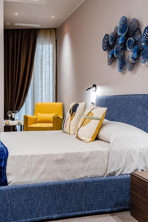 De Gulia Charme And Relax Bed & Breakfast Castellabate Bagian luar foto